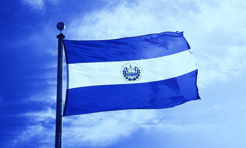 El Salvador exime a los inversores extranjeros de los impuestos a las ganancias de Bitcoin