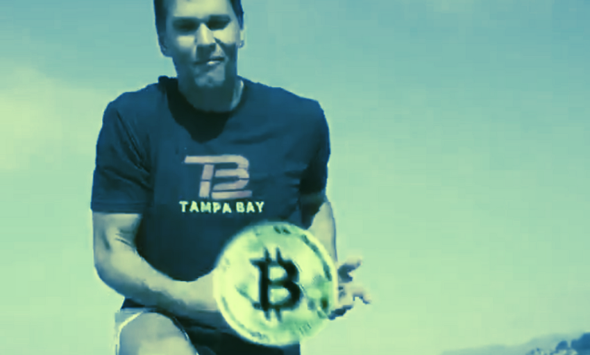 Tom Brady abre para ganar parte de su salario en Bitcoin, Ethereum o Solana