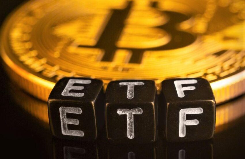 Bitcoin Hits  USD 60,000 on ETF Hopes