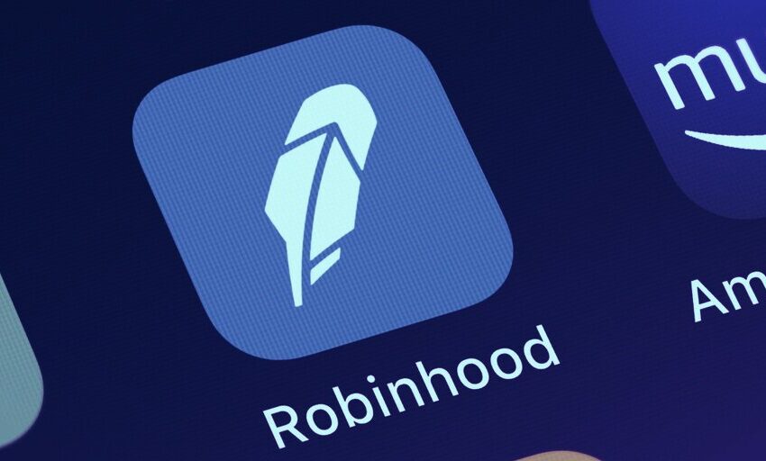 Las descargas de la aplicación Robinhood se desplomaron un 78%, Binance un 50% en medio de la estasis de verano de las criptomonedas
