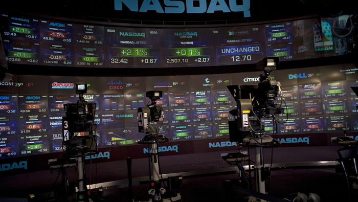 Nasdaq 100 Falls More than 2% as Traders Dump Big Tech. Will the Sell-Off Continue?