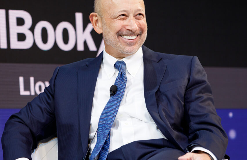 Lloyd Blankfein Says He Knows Why the Market Is Moving - The New York Times