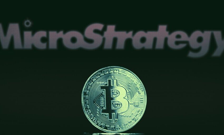 La SEC rechaza la contabilidad de Bitcoin de MicroStrategy ya que las acciones de MSTR alcanzaron un mínimo de 1 año