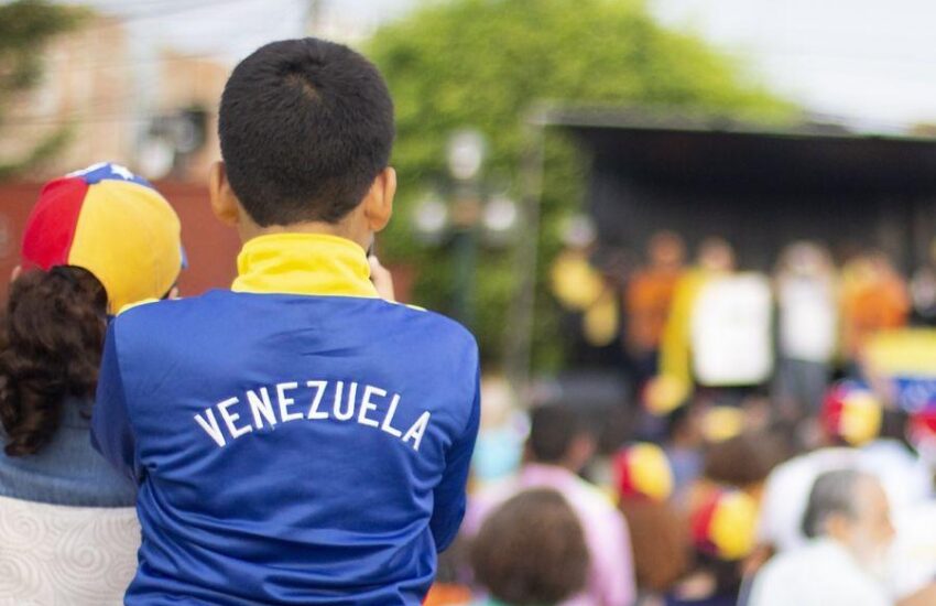 Viceministra venezolana pide a inversionistas pagar en criptomonedas para evadir sanciones