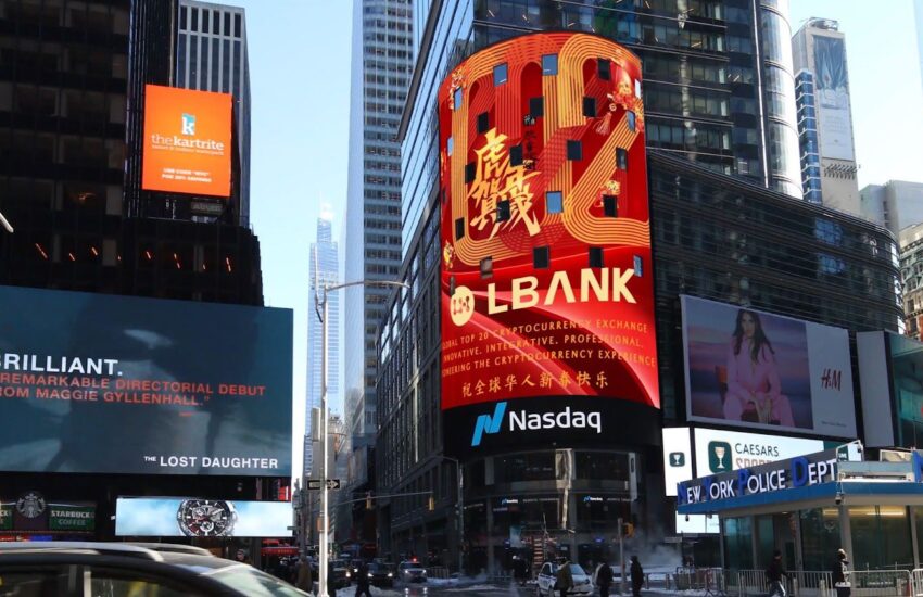 Bolsa principal LBank desea el Año Nuevo Lunar a través de la cartelera de Nasdaq