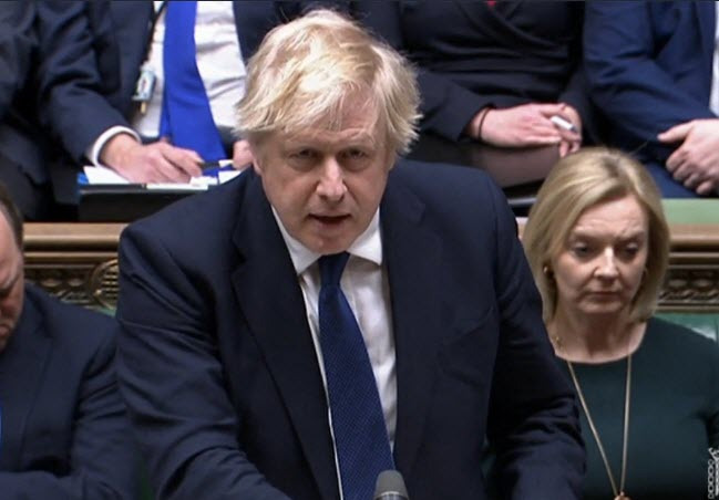 Boris Johnson en el Parlamento el 24 de febrero de 2022