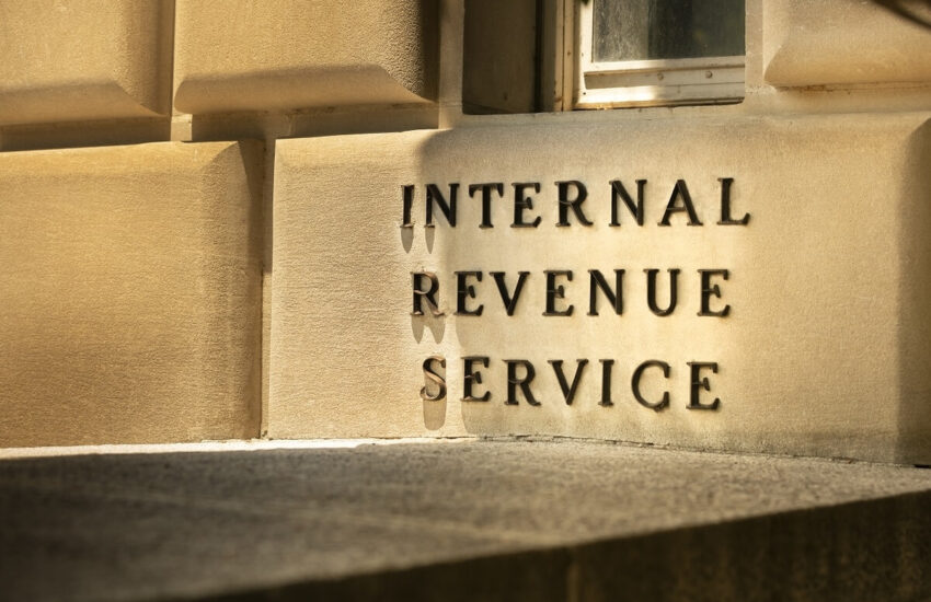 El par de participación de Tezos aumenta la presión sobre el IRS de EE. UU. con un nuevo documento legal
