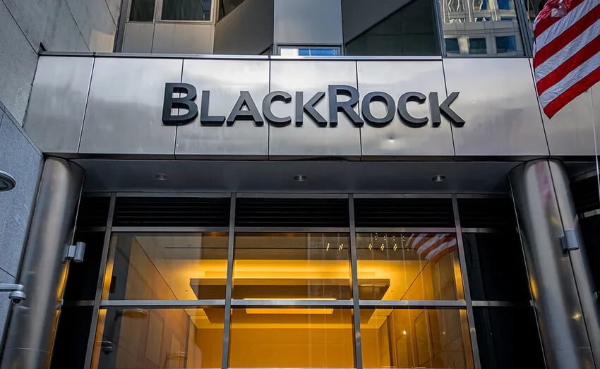 BlackRock launches ETF exposed to cryptocurrencies, Coinbase is the name 