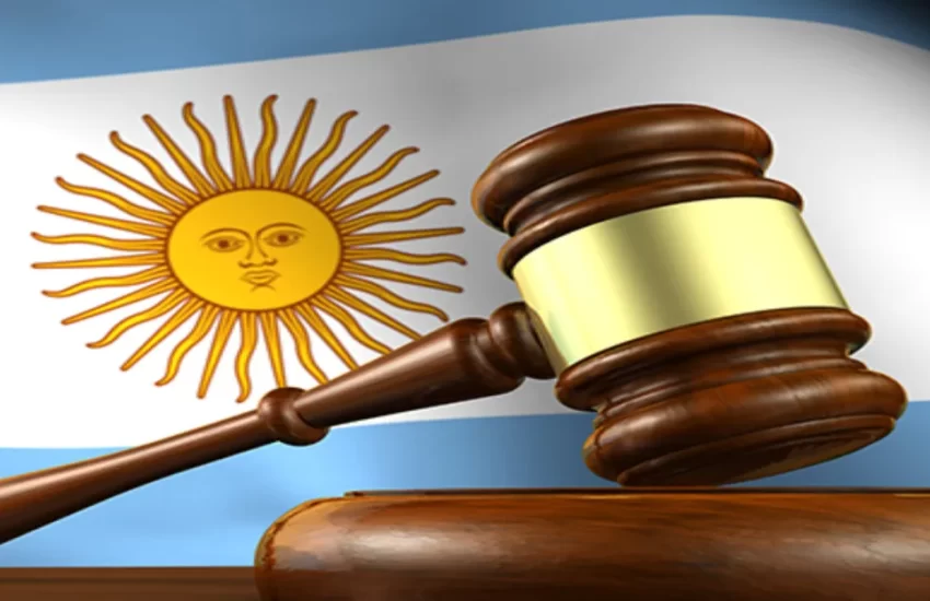 Argentine-lawmaker-proposes-bill-allowing-salary-payments-in-digital-currencies-1200x900