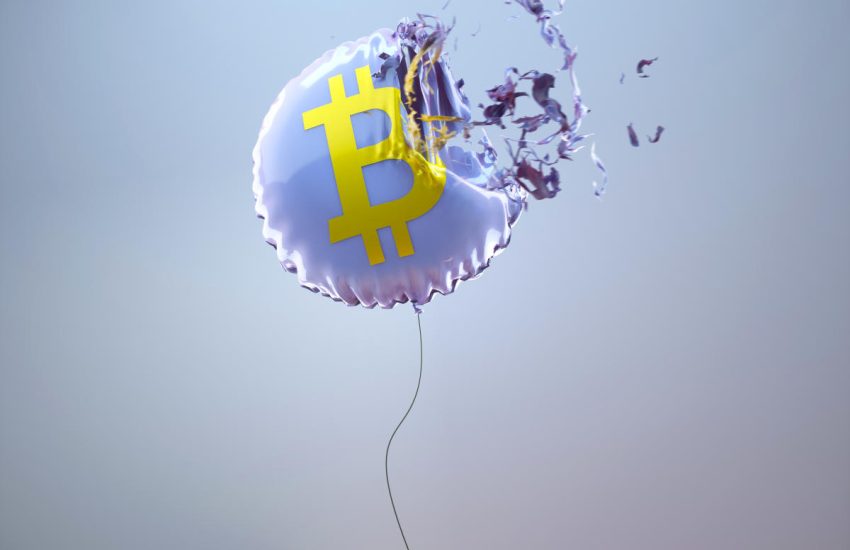 Long-term Bitcoin investor losses peak in 2 years, BTC miners begin 