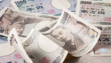 Japanese Yen on the Ropes Against US Dollar as Intervention Lurks. Where to for USD/JPY?