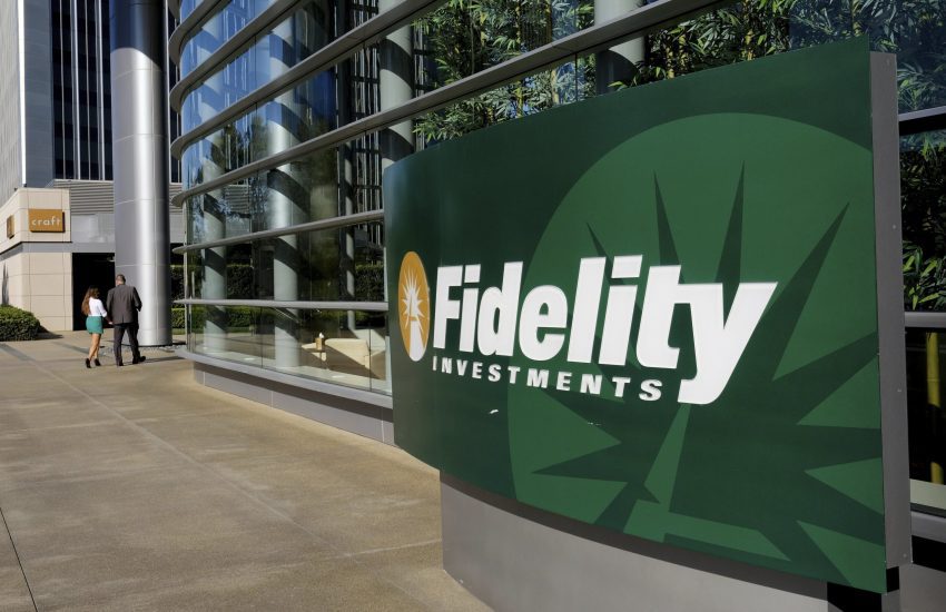 US Senators urge Fidelity to stop supplying products 