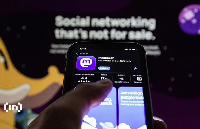Is Mastodon, Twitter’s Decentralized Rival, the Better Social Choice for Crypto?