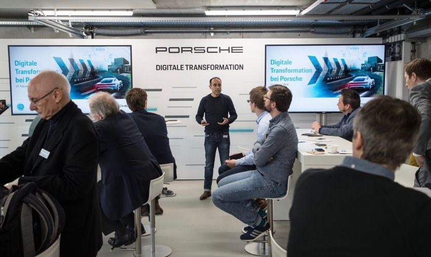 El lanzamiento de la colección NFT de Porsche termina en decepción: ¿qué salió mal?