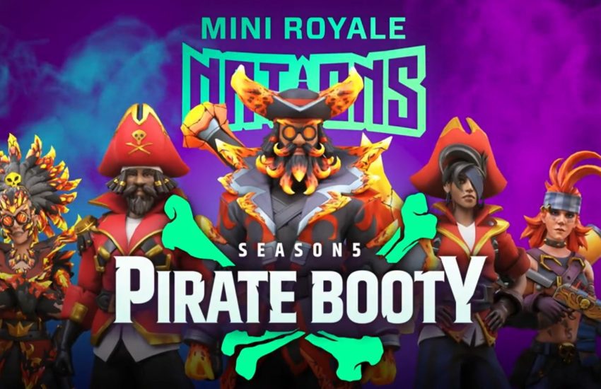 Mini Royale Pirate Booty banner