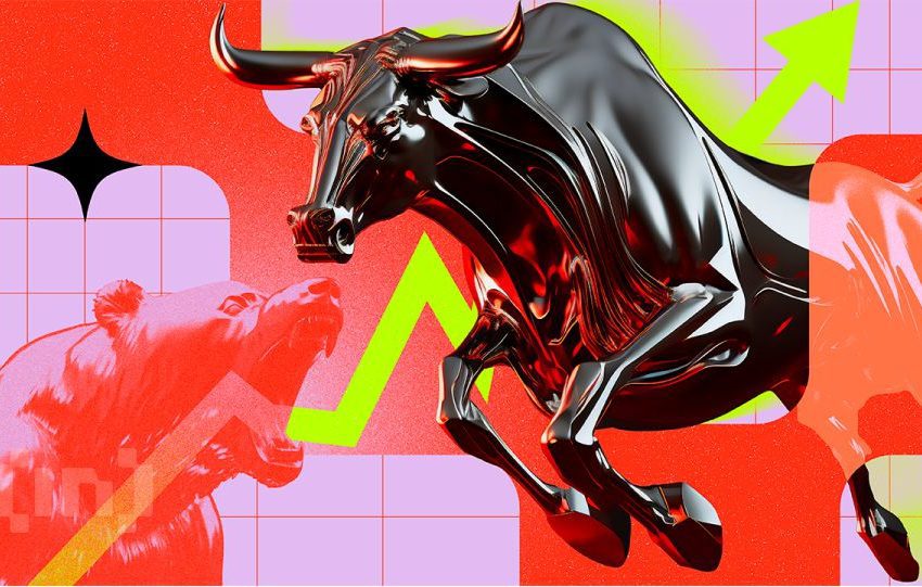 Crypto Analyst Explains How Investors Can Stay Alert Ahead of Bull Market
