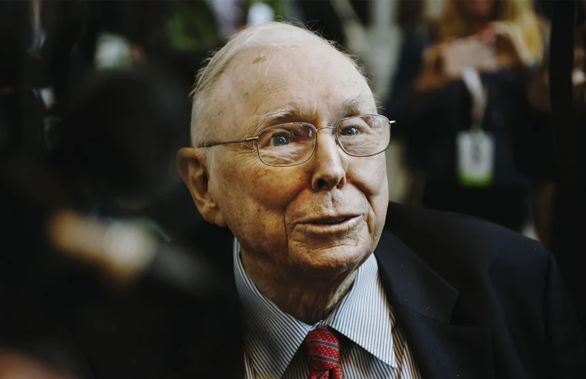 El inversor y crítico de criptomonedas Charlie Munger falleció a la edad de 99 años.