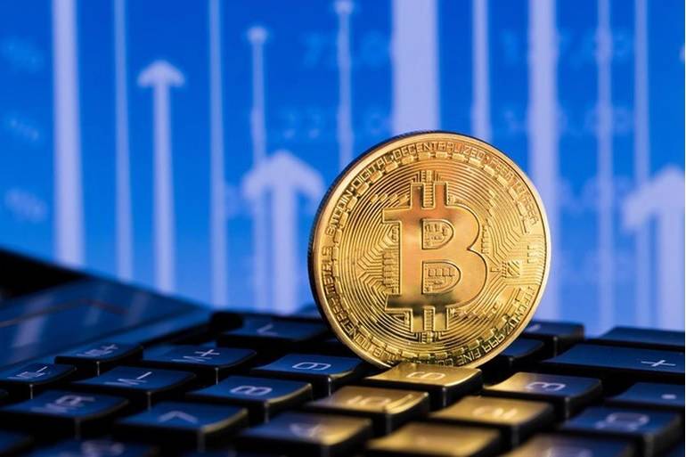 Los analistas predicen que Bitcoin podría alcanzar los $45,000 para fines de 2023 - CoinLive