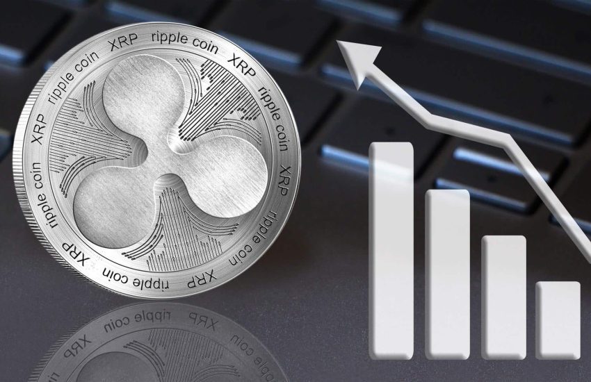 Ripple-XRP-Price-rising-in-gray-format-with-a-keyboard-background