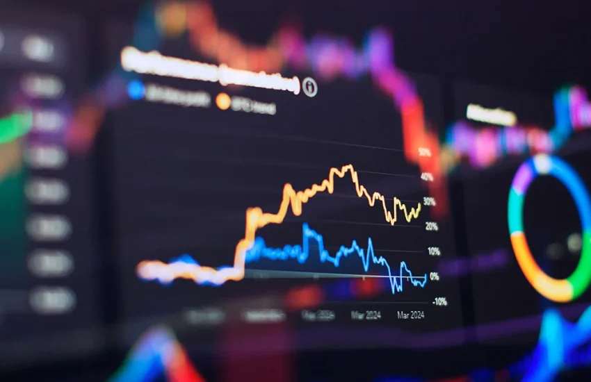 Aumenta un 5% con sólidas ganancias del cuarto trimestre y un crecimiento récord de los ingresos