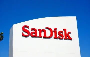 Las acciones de SanDisk (SNDK) suben un 5% mientras Bernstein establece un objetivo máximo de $ 1250