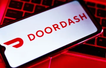Existencias de DoorDash (DASH); Aumenta a medida que la estrategia tecnológica a largo plazo eclipsa los pedidos débiles