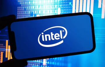 Acciones de Intel (INTC); Sube a medida que el rebote de la CPU de IA genera optimismo en los inversores