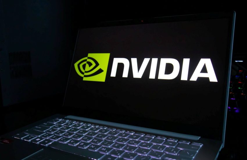 Las acciones de Nvidia (NVDA) aumentan a medida que Micron ilumina el comercio de chips de IA
