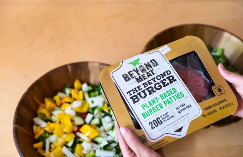 Las acciones de Beyond Meat (BYND) se hunden un 21% a medida que se acerca la división inversa del Nasdaq